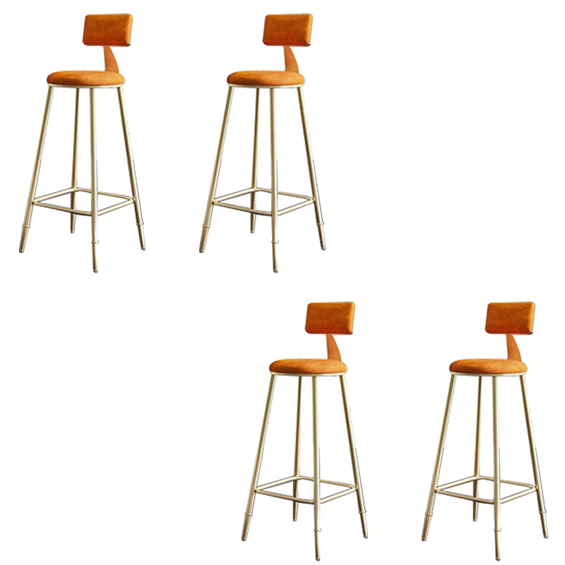 Tabourets de salle à manger rembourrés bas.