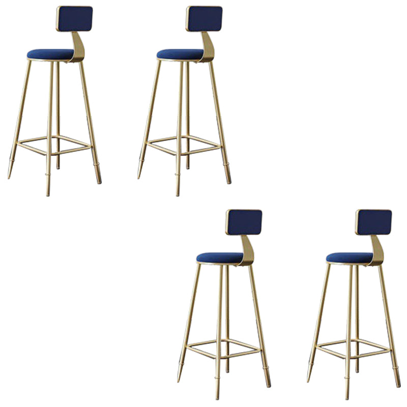 Tabourets de salle à manger rembourrés bas.