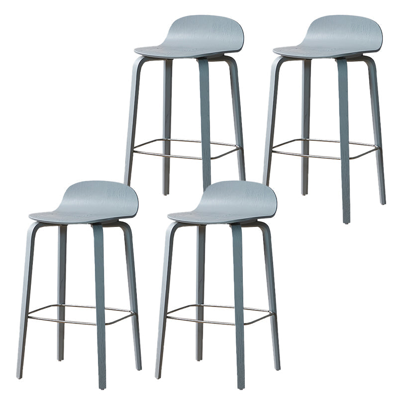 Tabouret de comptoir à dos de dossier moderne en bois tabouret de bar de café avec siège en bois et pédale