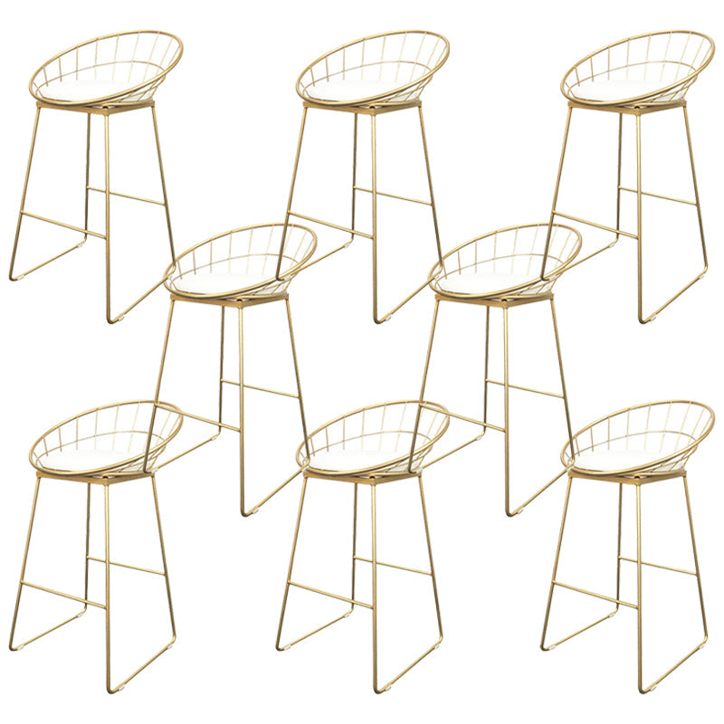 Sgabello da pranzo glam senza braccio sgabello da bar sul retro con base in metallo oro