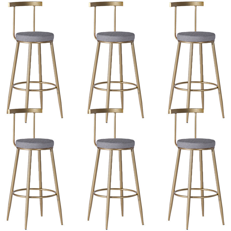 Sgabello da pranzo glam senza braccio sgabello da bar sul retro con base in metallo oro