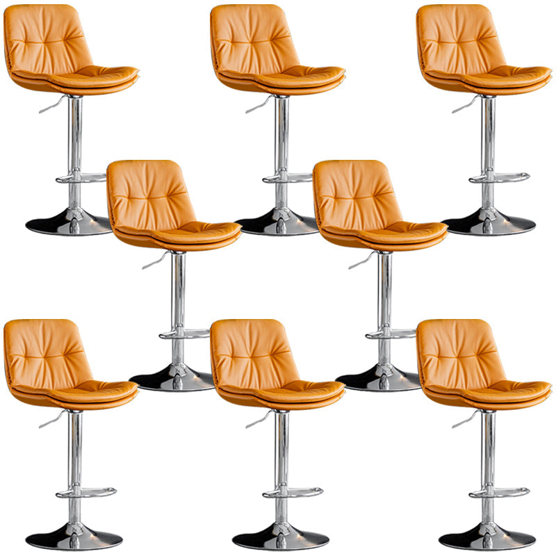 Tabouret de barre de hauteur réglable pivotant Bristol en faux cuir industriel avec repose-pieds