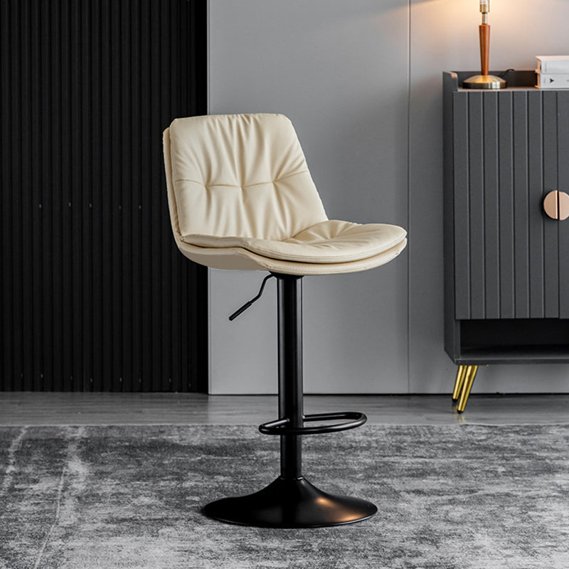 Tabouret de barre de hauteur réglable pivotant Bristol en faux cuir industriel avec repose-pieds