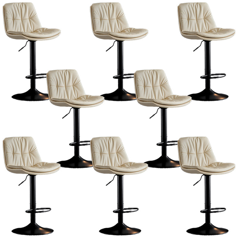 Tabouret de barre de hauteur réglable pivotant Bristol en faux cuir industriel avec repose-pieds