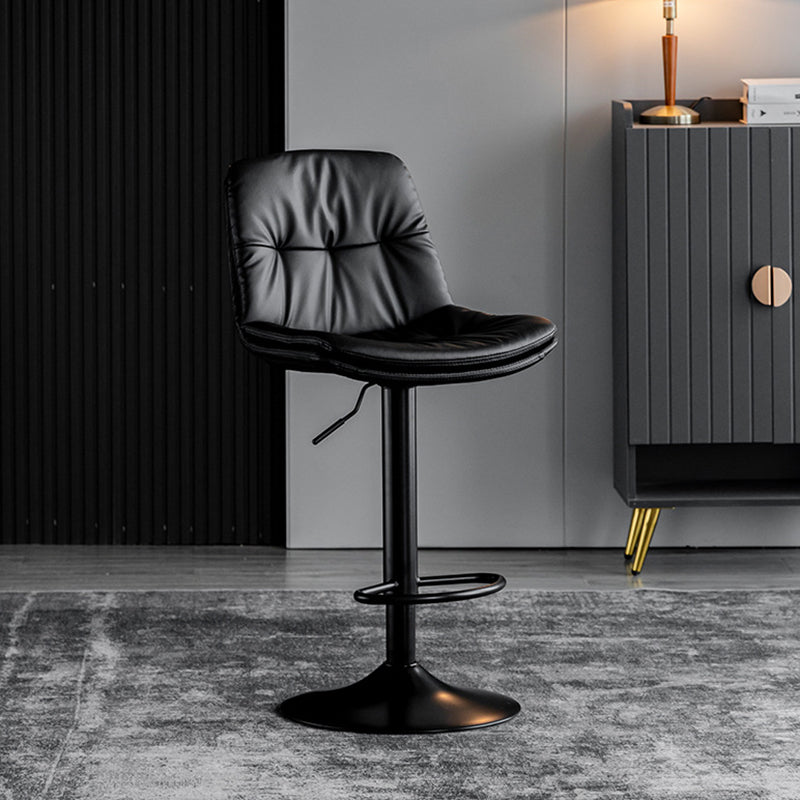 Tabouret de barre de hauteur réglable pivotant Bristol en faux cuir industriel avec repose-pieds