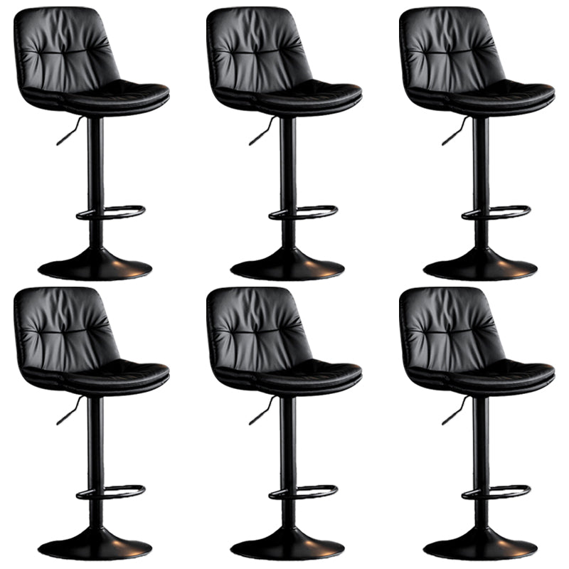 Tabouret de barre de hauteur réglable pivotant Bristol en faux cuir industriel avec repose-pieds