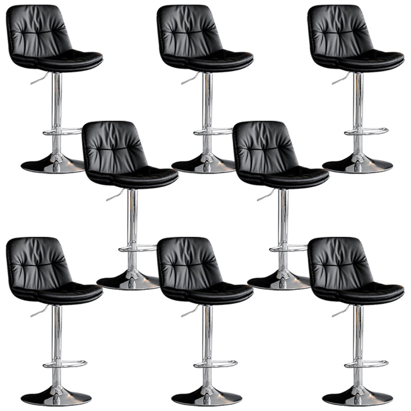 Tabouret de barre de hauteur réglable pivotant Bristol en faux cuir industriel avec repose-pieds