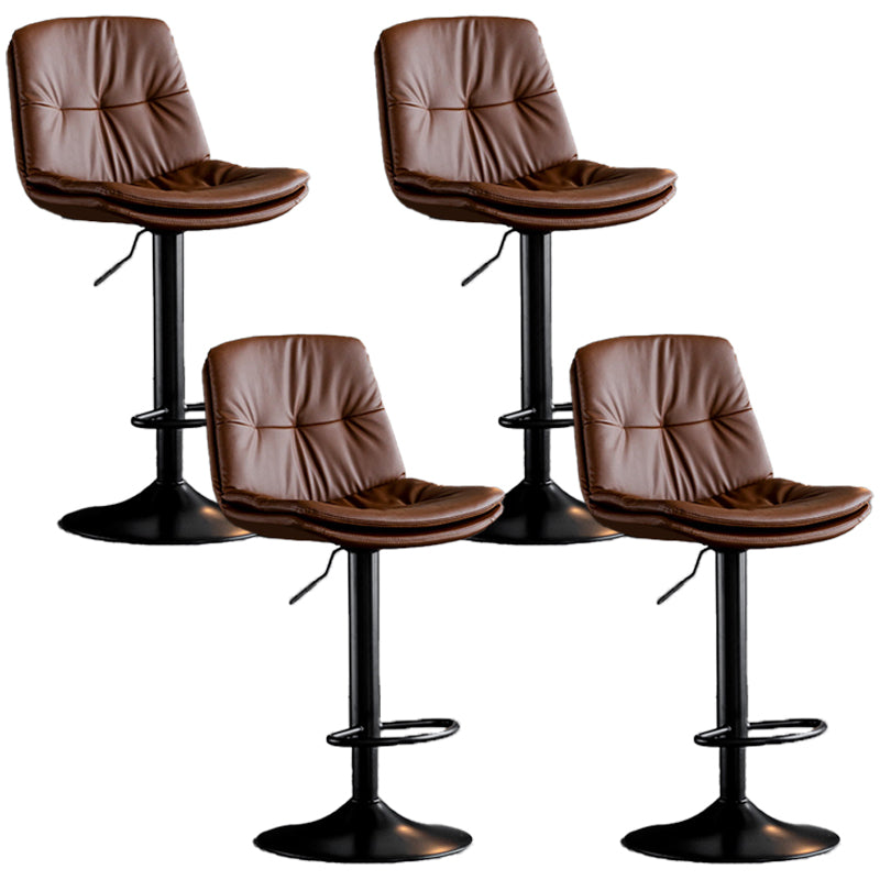 Tabouret de barre de hauteur réglable pivotant Bristol en faux cuir industriel avec repose-pieds