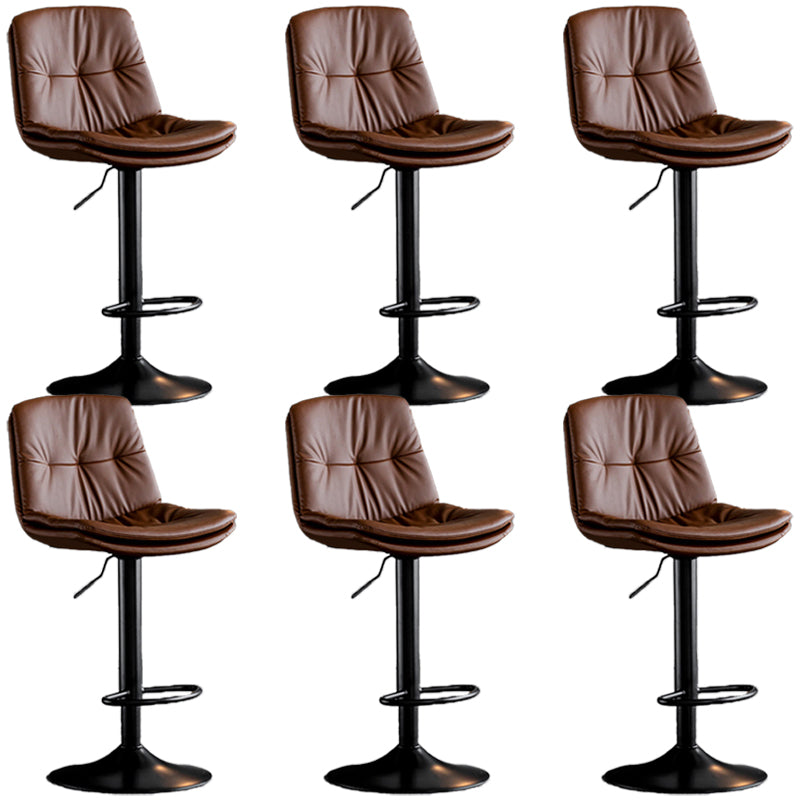 Tabouret de barre de hauteur réglable pivotant Bristol en faux cuir industriel avec repose-pieds