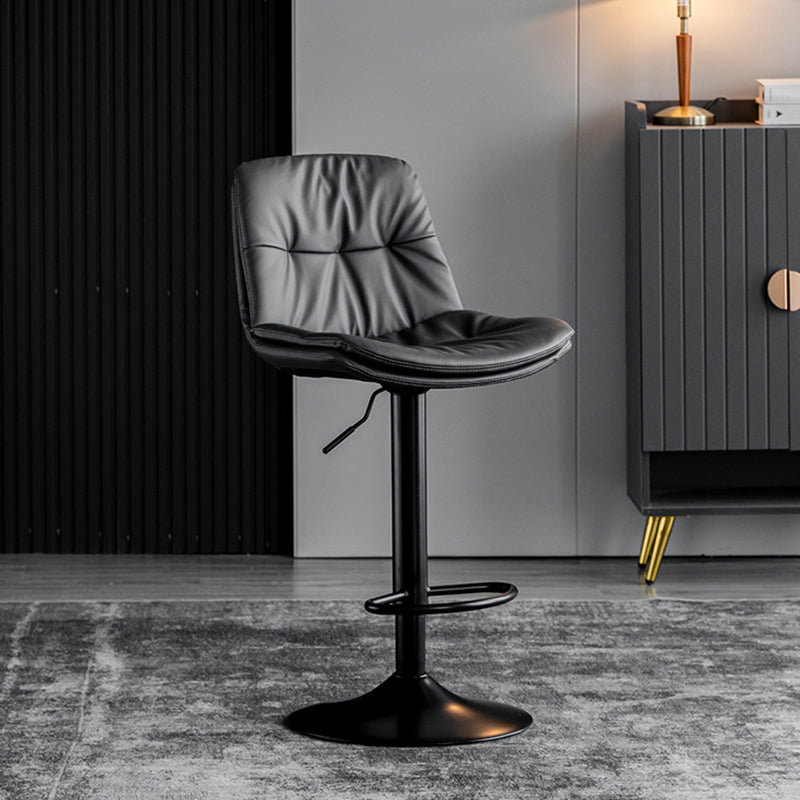 Tabouret de barre de hauteur réglable pivotant Bristol en faux cuir industriel avec repose-pieds