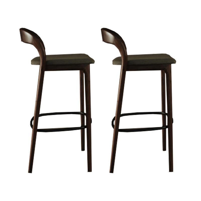 腰が腰に沿って産業バーの高さの腕のないスツール