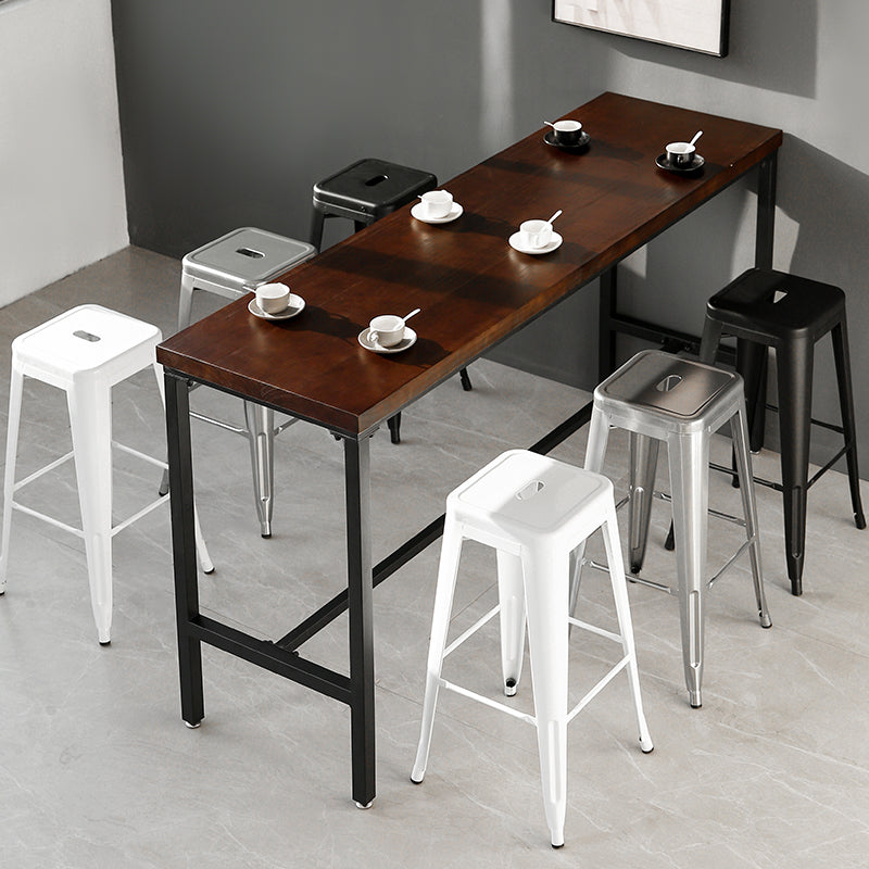 Sgabelli da pranzo quadrati moderni in metallo sgabelli senza braccia con poggiapiedi