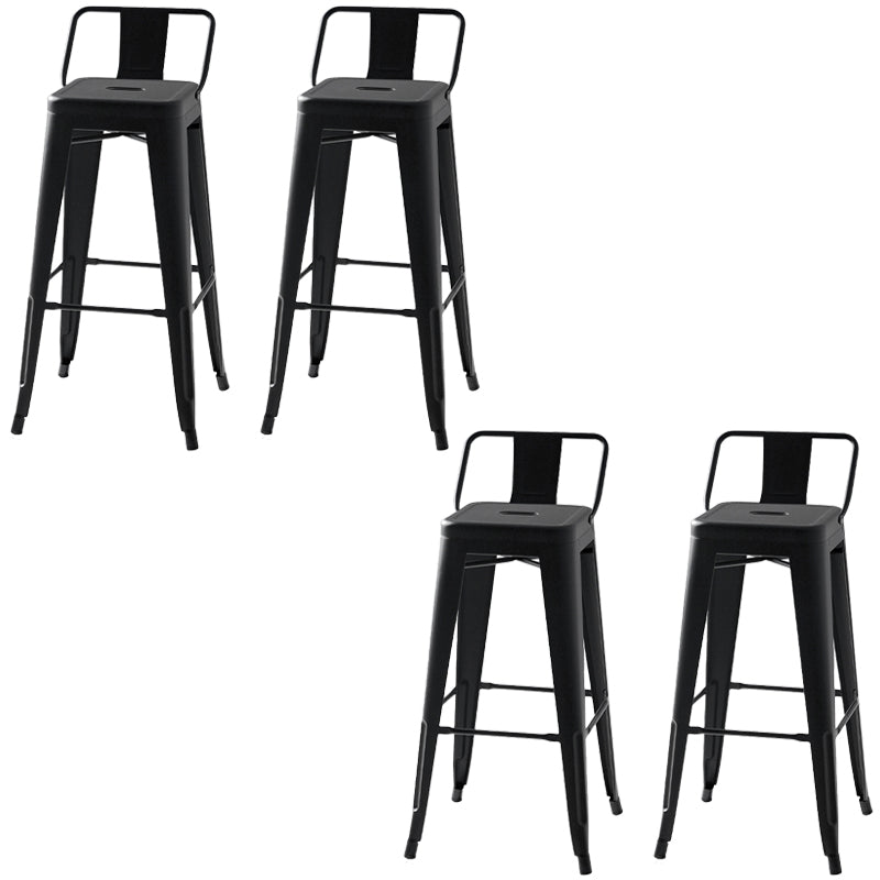 Sgabelli da pranzo quadrati moderni in metallo sgabelli senza braccia con poggiapiedi