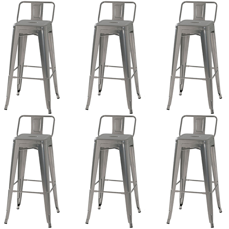 Sgabelli da pranzo quadrati moderni in metallo sgabelli senza braccia con poggiapiedi