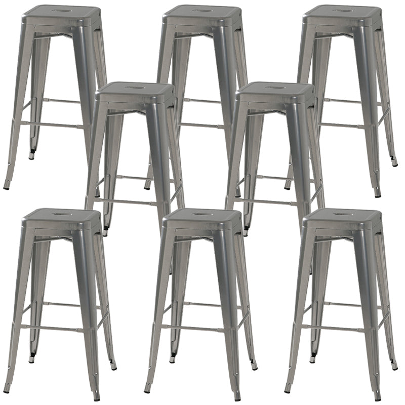 Sgabelli da pranzo quadrati moderni in metallo sgabelli senza braccia con poggiapiedi