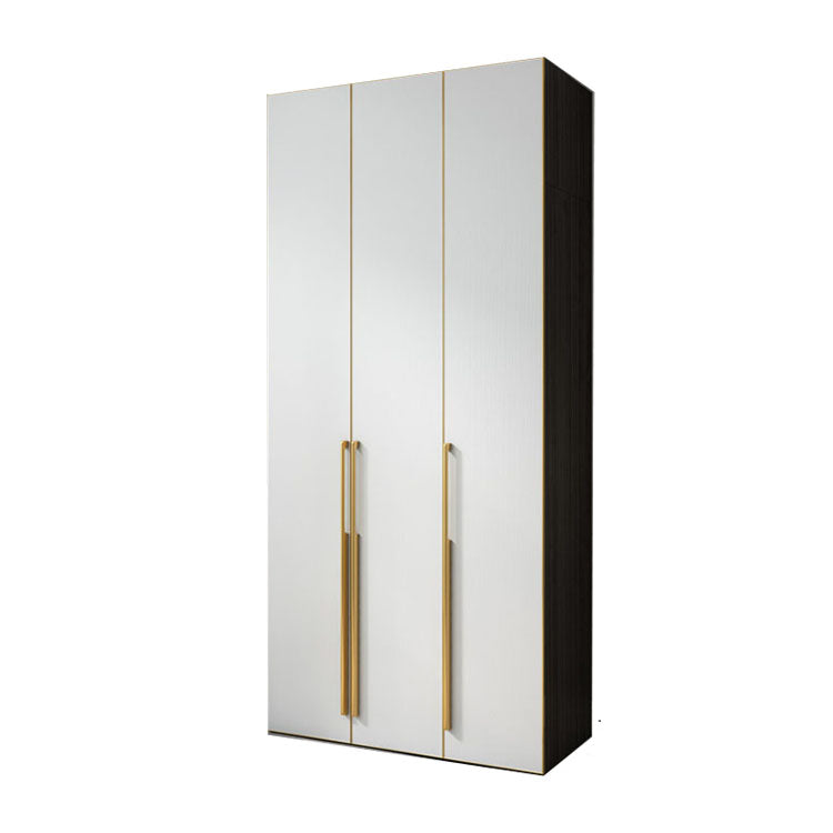 Armadio tradizionale armadio del guardaroba in legno per camera da letto