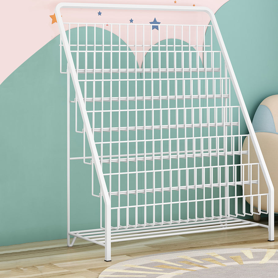 Moderne gesloten back ladder boekenplank metalen planken opgenomen boekenkast