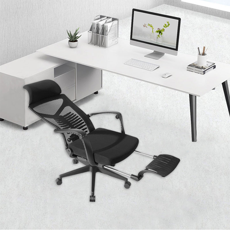 Fixed Arms Desk Chair Modern Adjustable Seat Height Swivel Chair with Footrest Clearhalo 'furn' 'furn_office_chair' 'Furniture' 'Office Chairs' 'Office Furniture' 'office_chair' 7023765