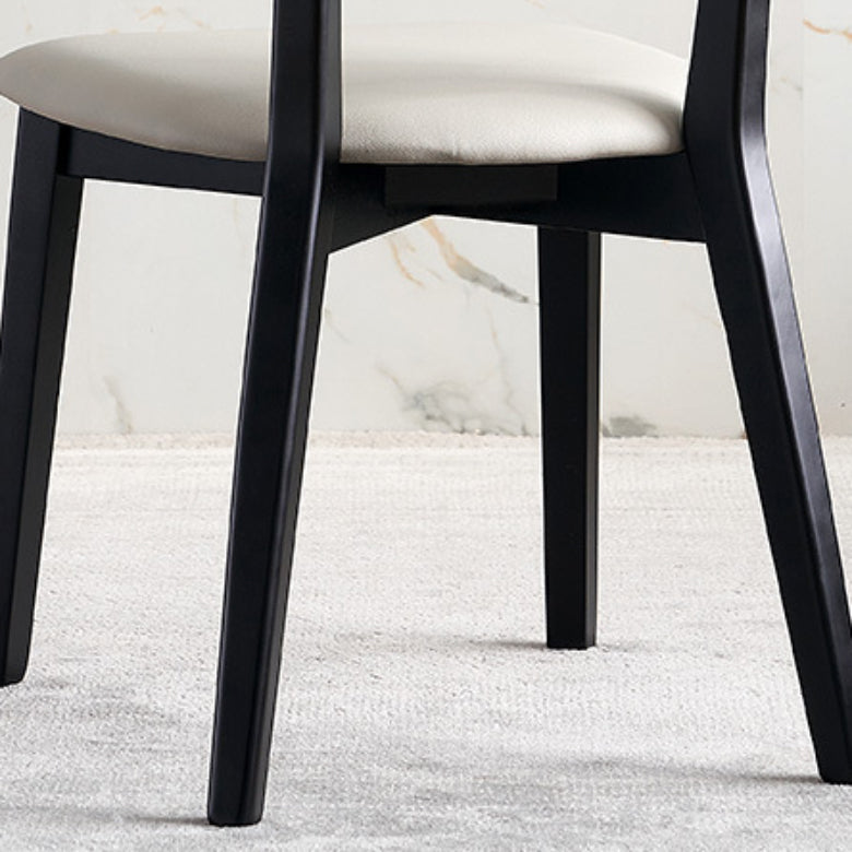 フェイクレザーキッチンダイニングチェアウッドベースの布張りのサイドチェア