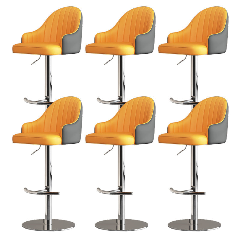 Backoutle industriale Sgabello da bar per bar con bancone elevabile in ferro con cuscino e pedale