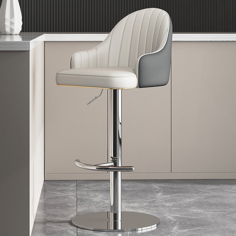 Backoutle industriale Sgabello da bar per bar con bancone elevabile in ferro con cuscino e pedale