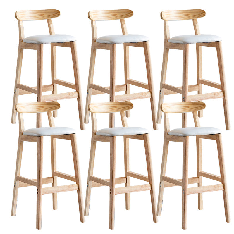 Pie de contraataque industrial Taburete de Counterless Café de madera con pedal y cojín