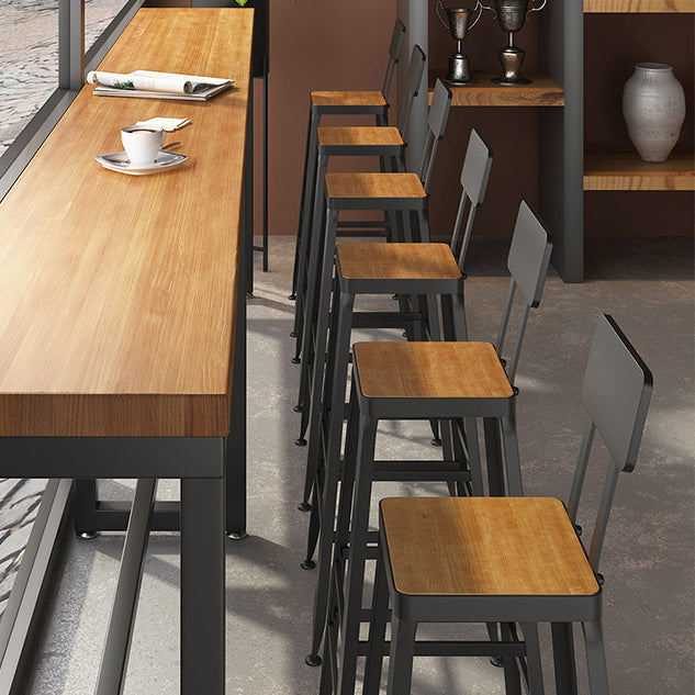 Industriële metalen Bar Stool Bar Hoogte Armloze ontlasting met zwarte benen