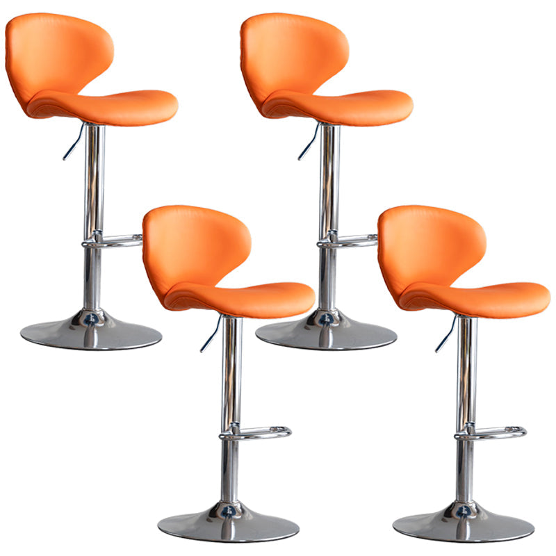 Draaibare verstelbare hoogte Bar Stool Industrial Faux lederen barkruk met voetsteun