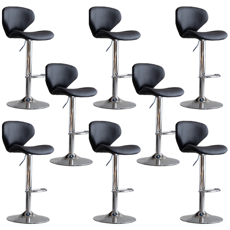 Draaibare verstelbare hoogte Bar Stool Industrial Faux lederen barkruk met voetsteun