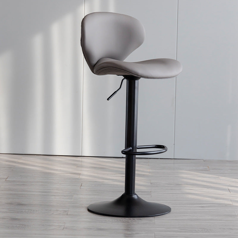 Draaibare verstelbare hoogte Bar Stool Industrial Faux lederen barkruk met voetsteun