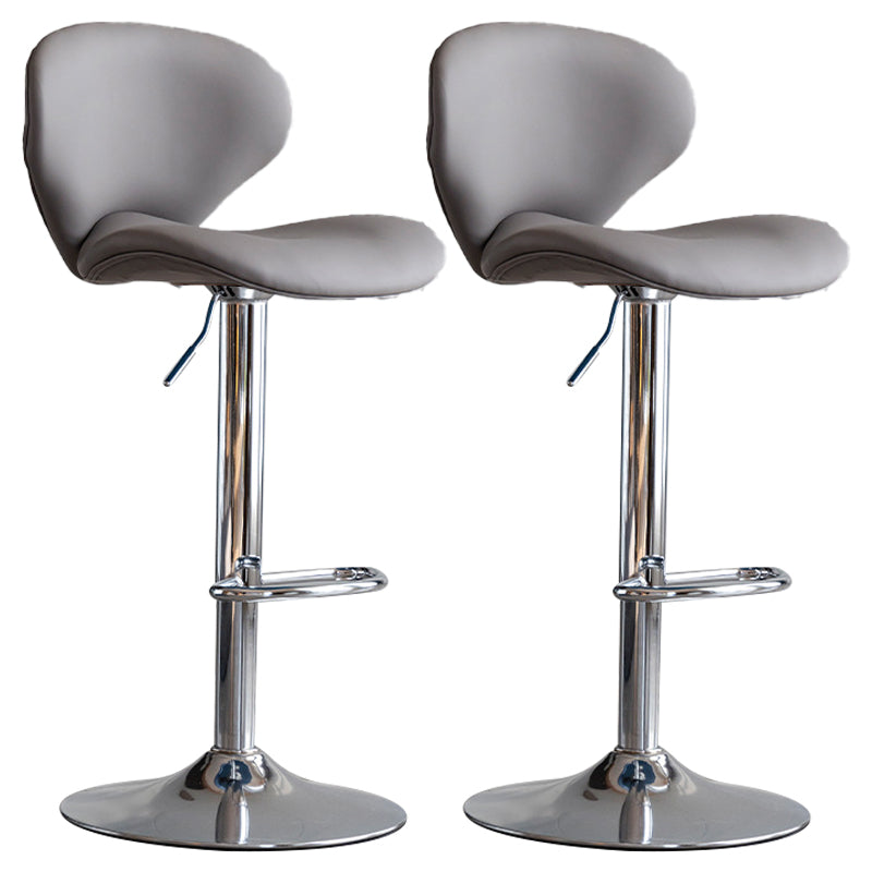 Draaibare verstelbare hoogte Bar Stool Industrial Faux lederen barkruk met voetsteun