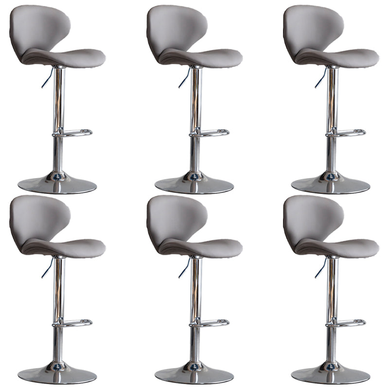 Draaibare verstelbare hoogte Bar Stool Industrial Faux lederen barkruk met voetsteun