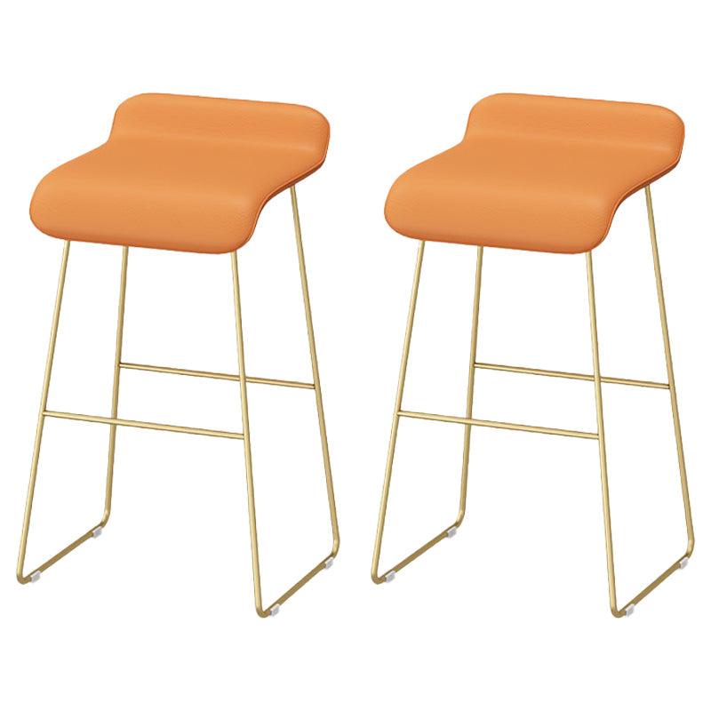 Taburete de barra de cuero falso taburete sin altura de altura con base de oro