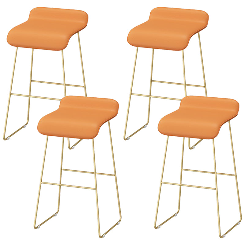 Taburete de barra de cuero falso taburete sin altura de altura con base de oro