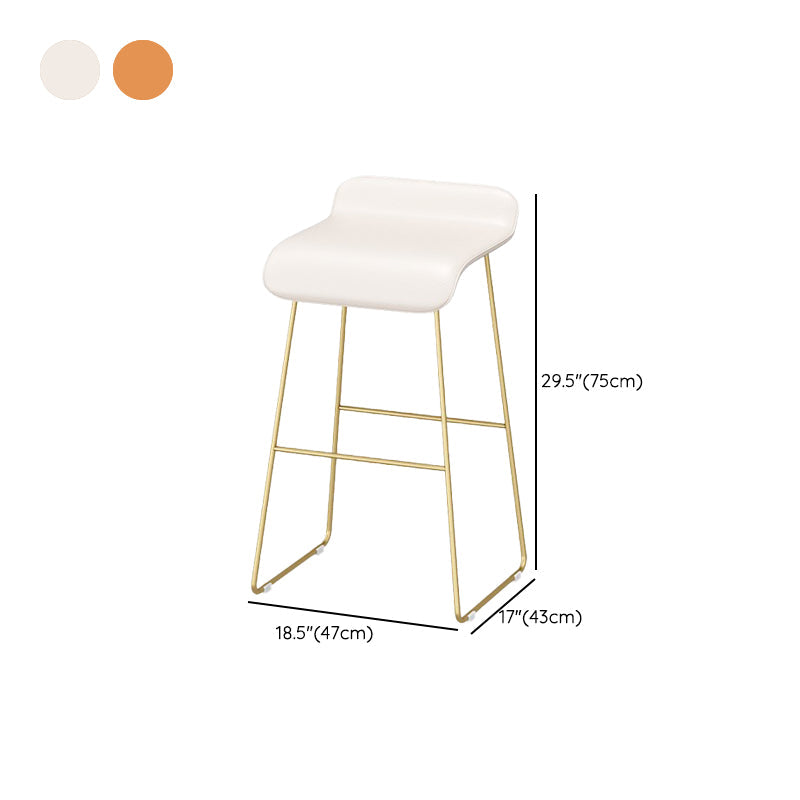 Taburete de barra de cuero falso taburete sin altura de altura con base de oro