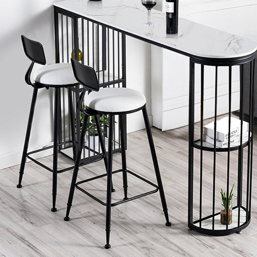 Sgabelli da bar rotondi moderni imbottiti con poggiapiedi