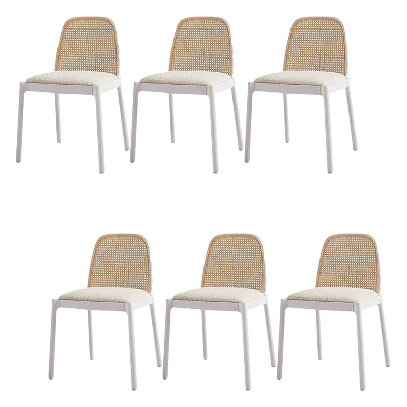 Eigentijdse armloze stoelen gestoffeerde eetstoelen met houtbasis