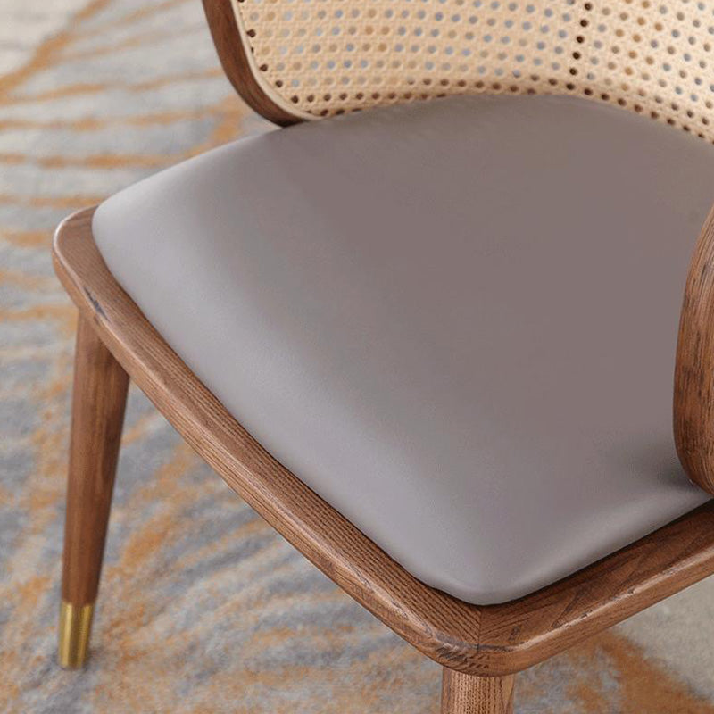 ウィンザーバックアームチェアコンテンポラリーソリッドウッドダイニングチェア