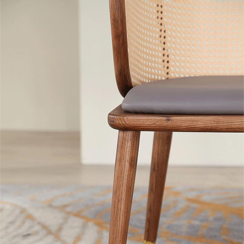 ウィンザーバックアームチェアコンテンポラリーソリッドウッドダイニングチェア