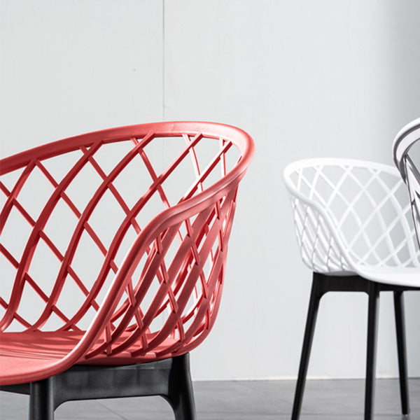 リビングルーム用のモダンなシンプルなアームチェアプラスチックダイニングアームチェア