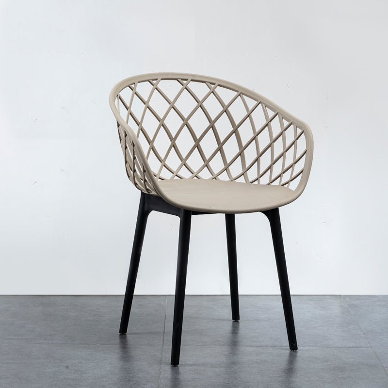 リビングルーム用のモダンなシンプルなアームチェアプラスチックダイニングアームチェア