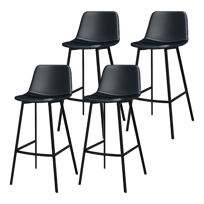 Sgabello da bar in pelle in pelle in pelle industriale con gambe nere