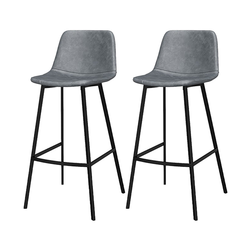 Sgabello da bar in pelle in pelle in pelle industriale con gambe nere