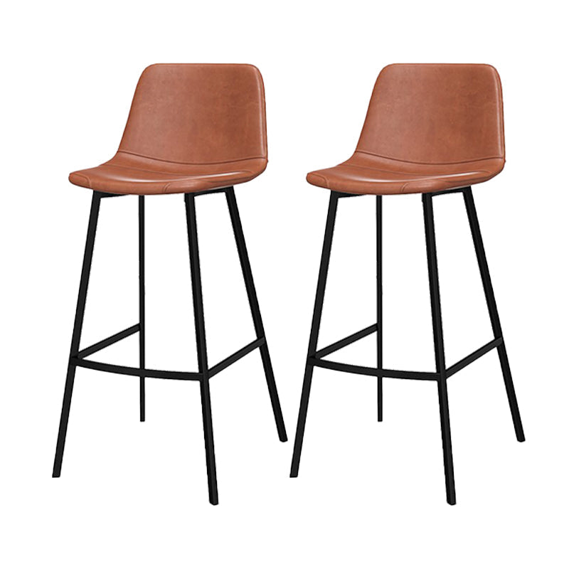 Sgabello da bar in pelle in pelle in pelle industriale con gambe nere