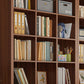 Bibliothèque scandinave en bois d'ingénierie standard à l'arrière fermé standard