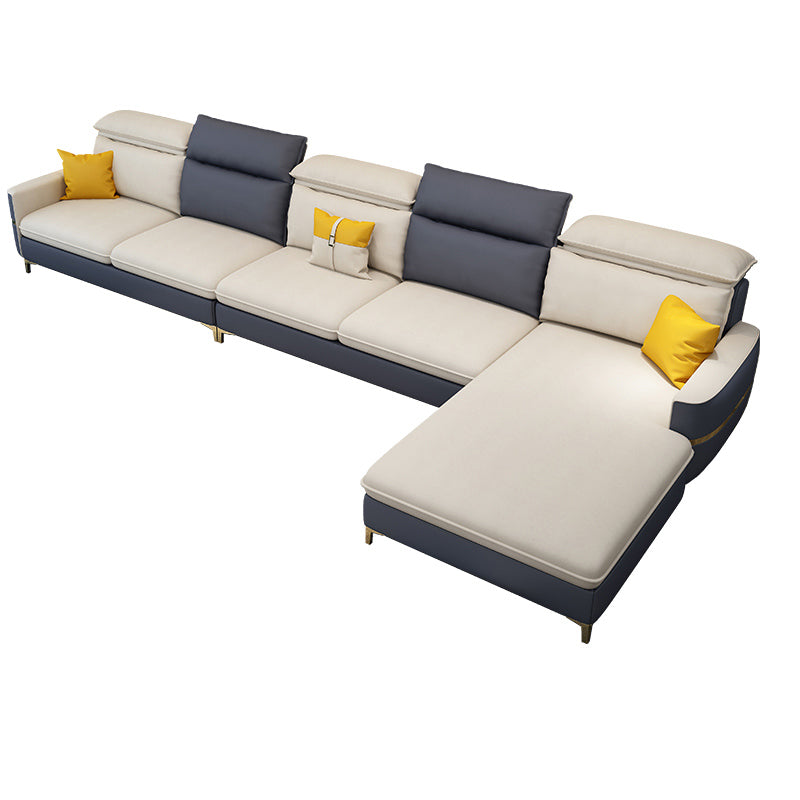Sofa sectionnel glamour sectionnel en cuir beige avec oreillers de bostol