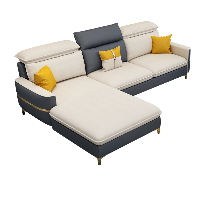 Sofa sectionnel glamour sectionnel en cuir beige avec oreillers de bostol