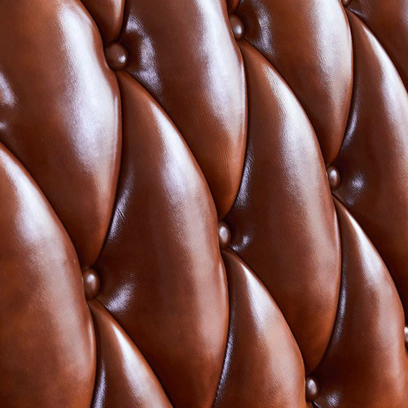 茶色の枕が付いた伝統的な房状のスプリットバック座席フレアアームソファ