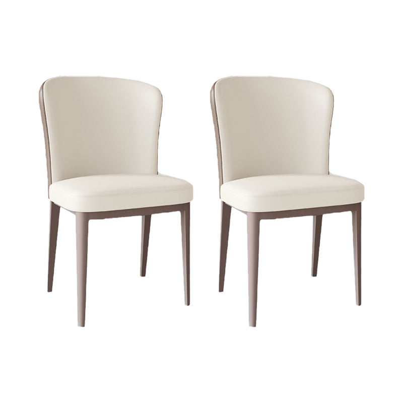 Moderne eenvoudige zijstoel faux lederen eetkamerstoel met metalen basis voor huisgebruik