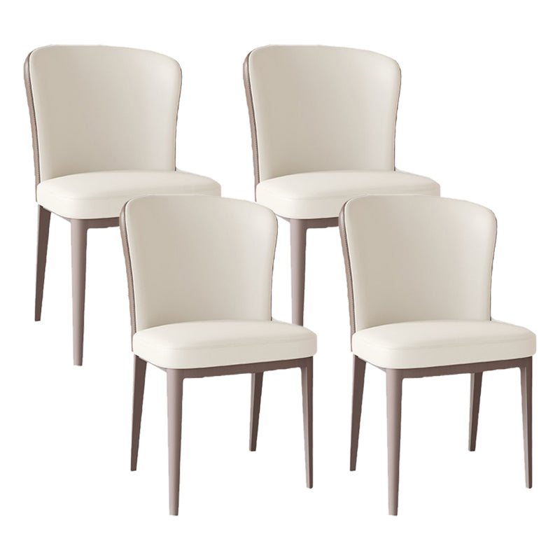 Moderne eenvoudige zijstoel faux lederen eetkamerstoel met metalen basis voor huisgebruik